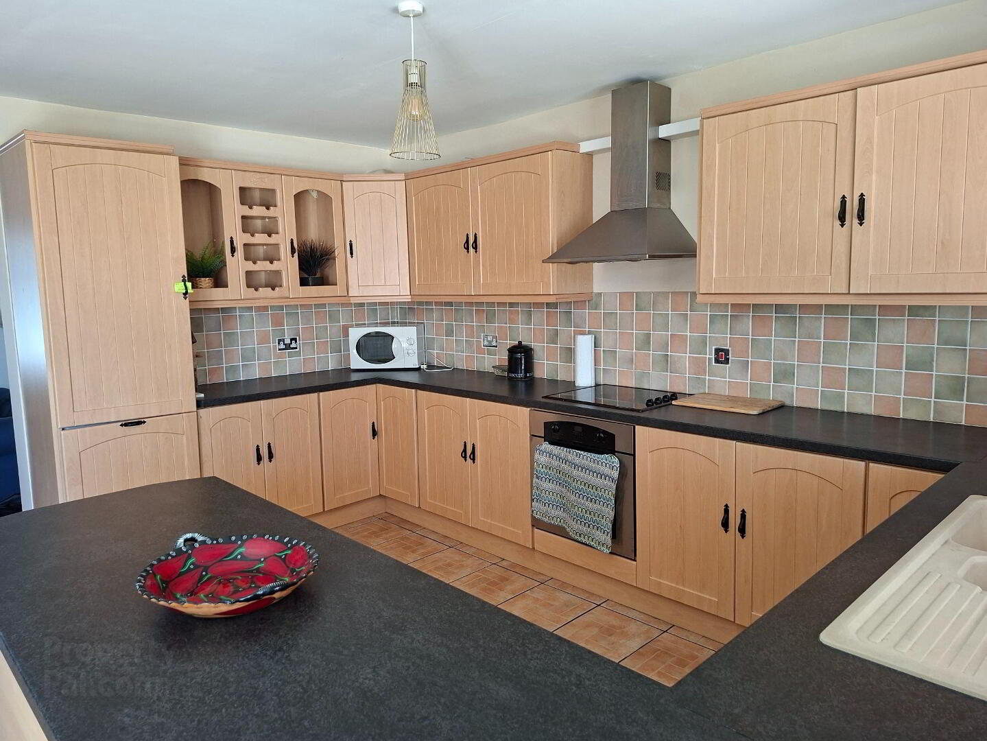 2 Beldoran Lane 6 of 22