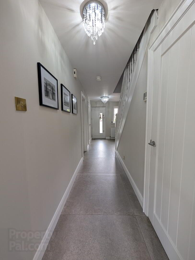 10 Tullybrannigan Avenue 8 of 38