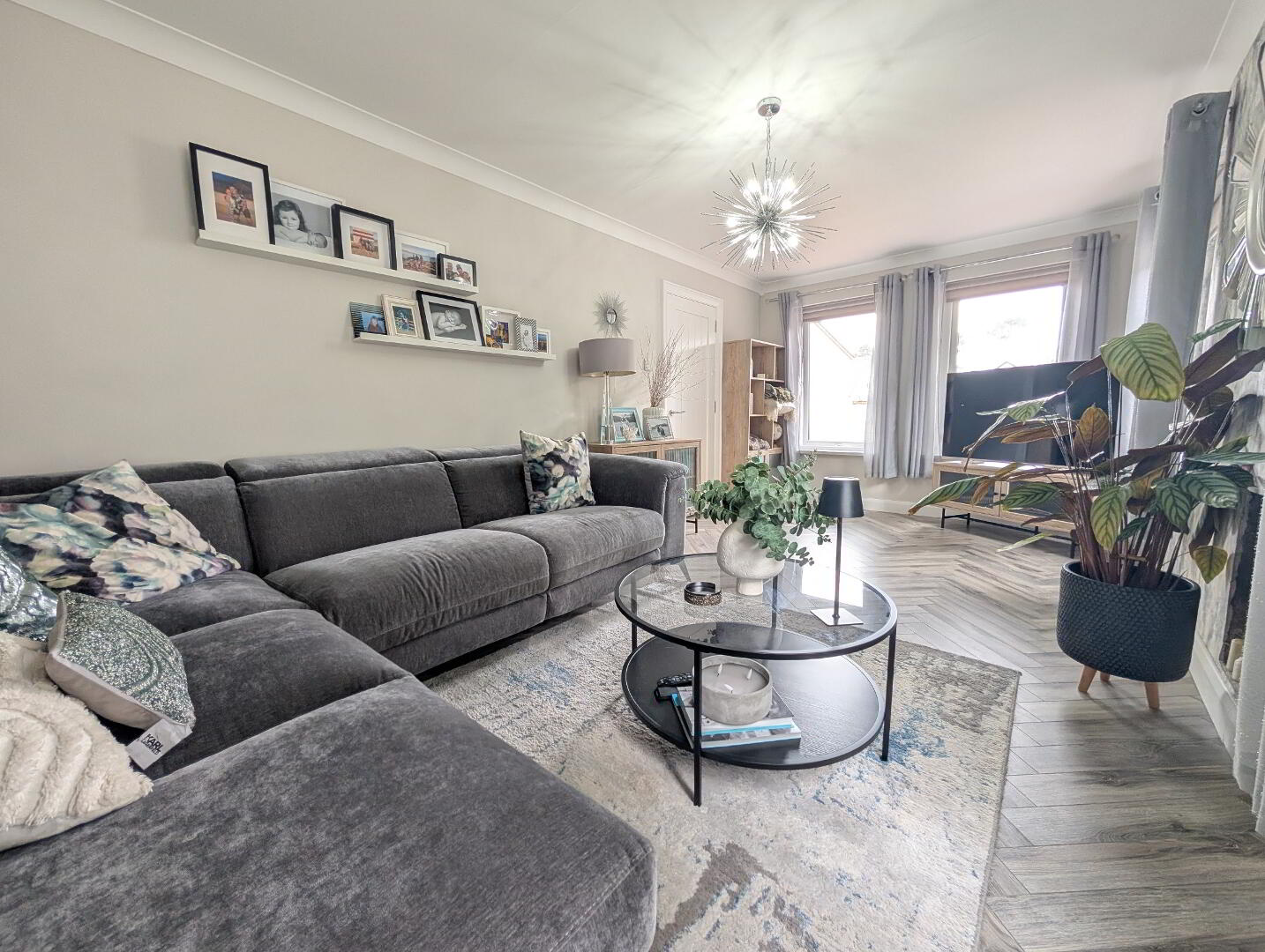 10 Tullybrannigan Avenue 19 of 38