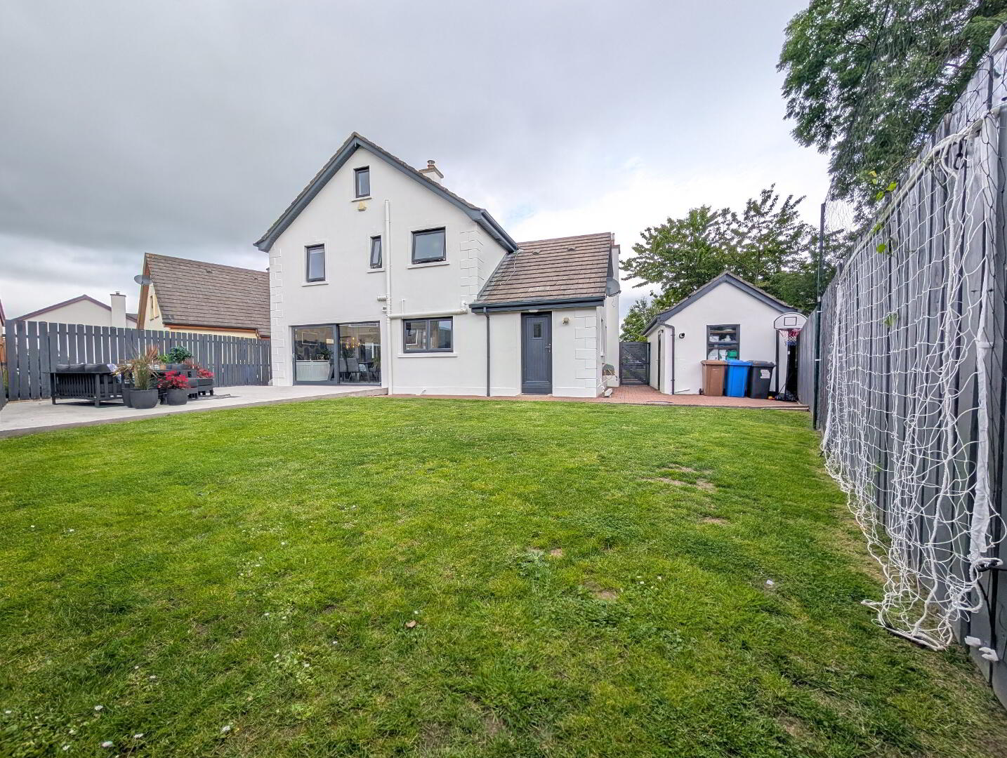 10 Tullybrannigan Avenue 36 of 38