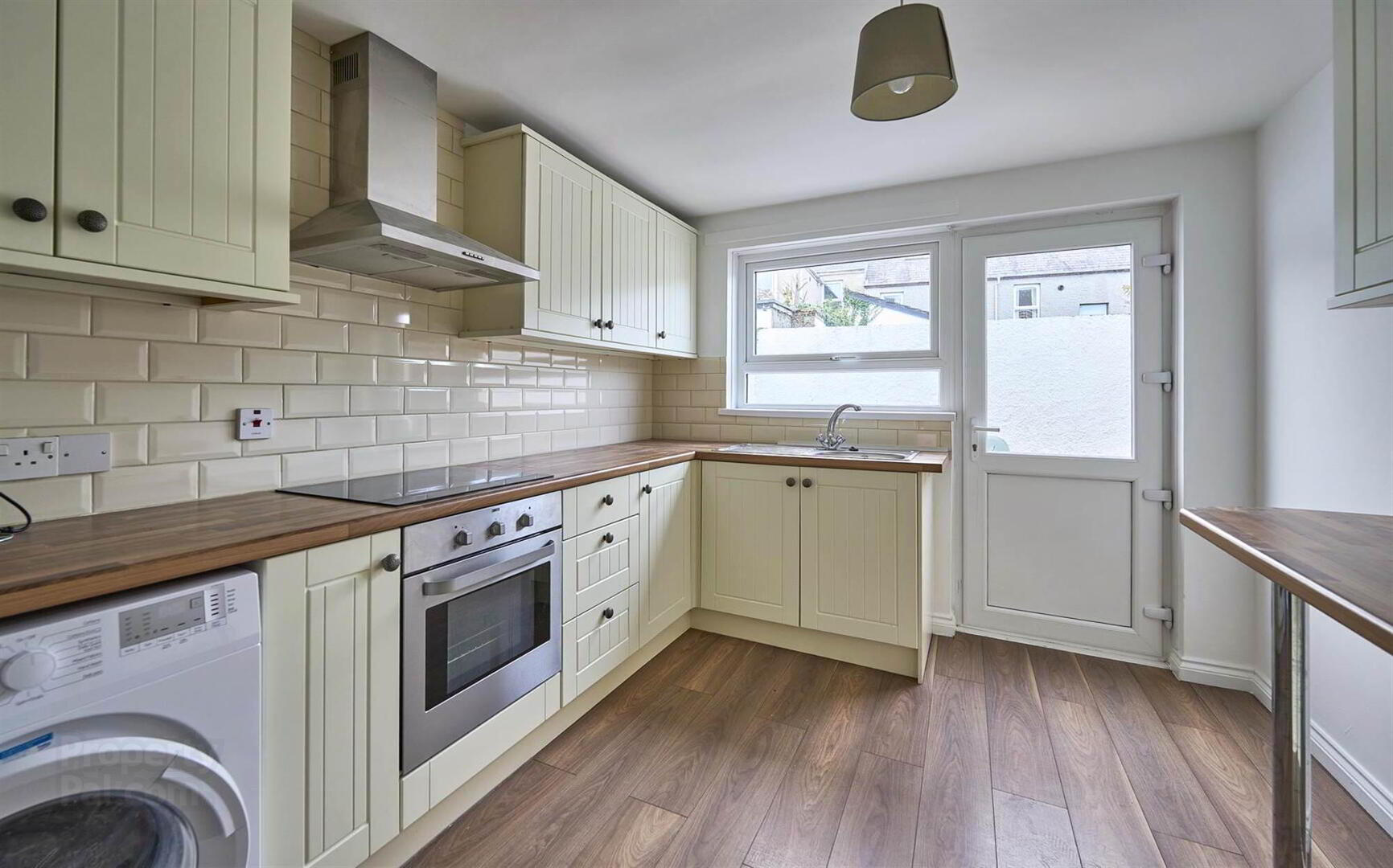 51 Spencer Street 8 of 18