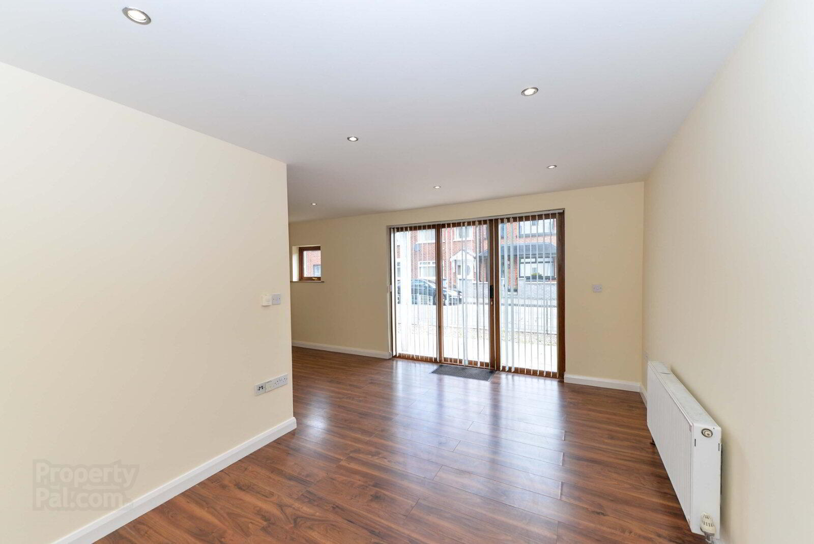 Apartment 10 Scotts Gate 79 Abetta Parade 7 of 10