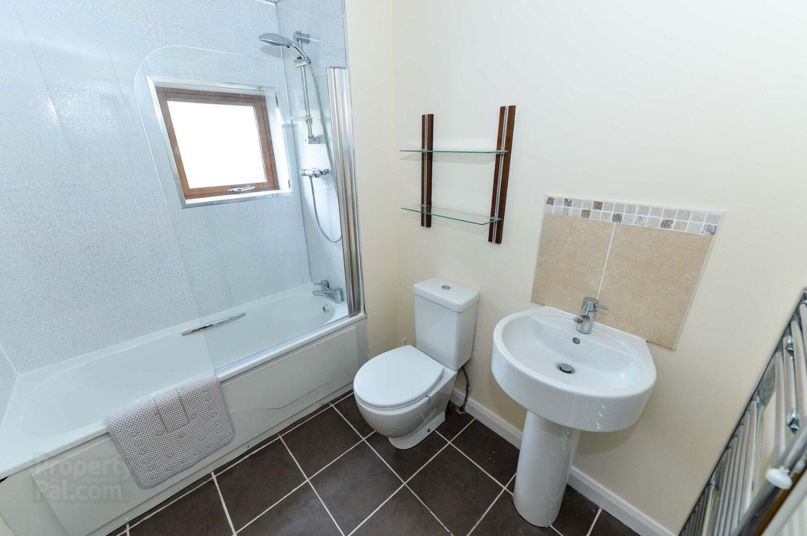 Apartment 10 Scotts Gate 79 Abetta Parade 8 of 10