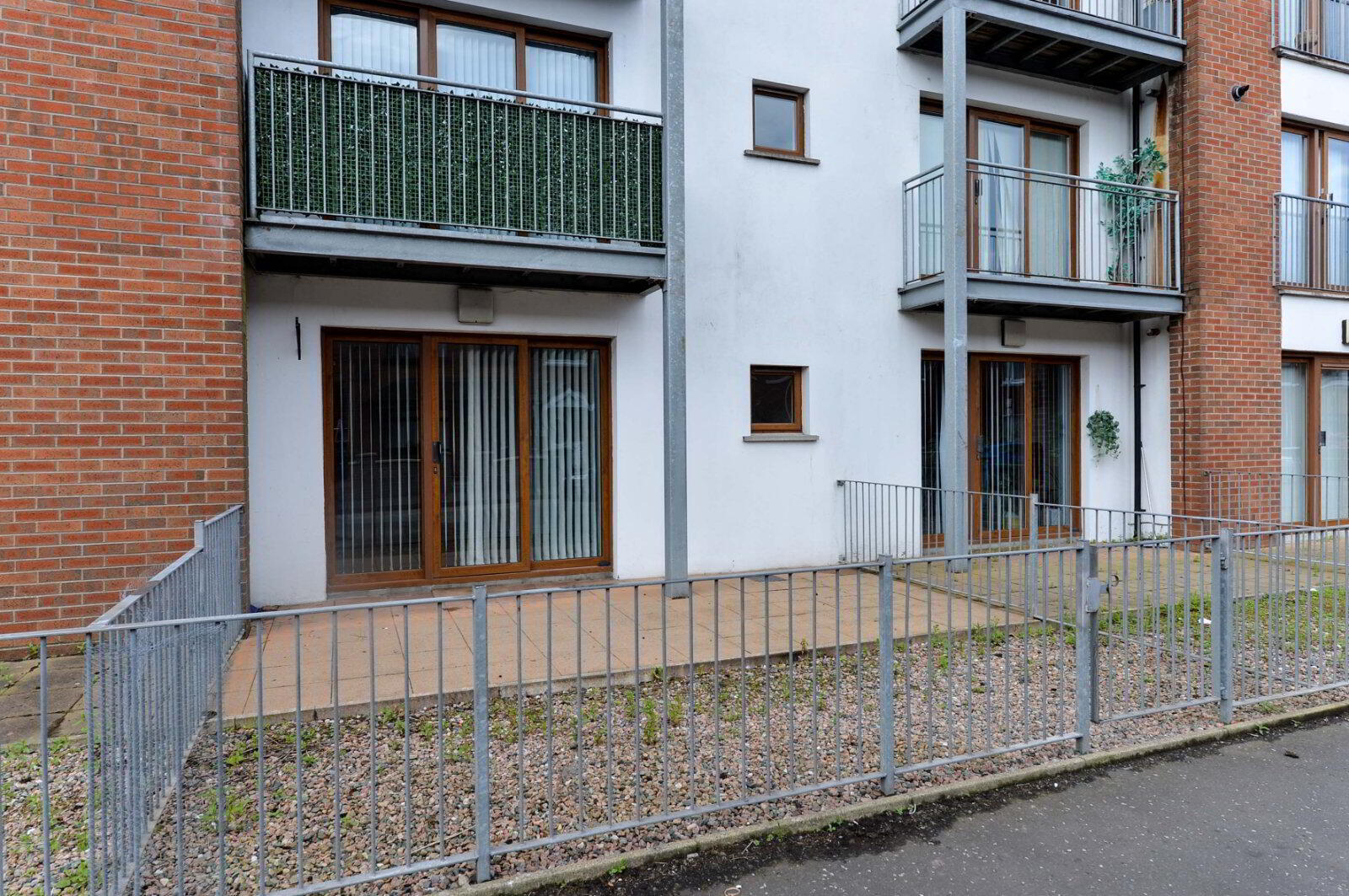 Apartment 10 Scotts Gate 79 Abetta Parade 10 of 10
