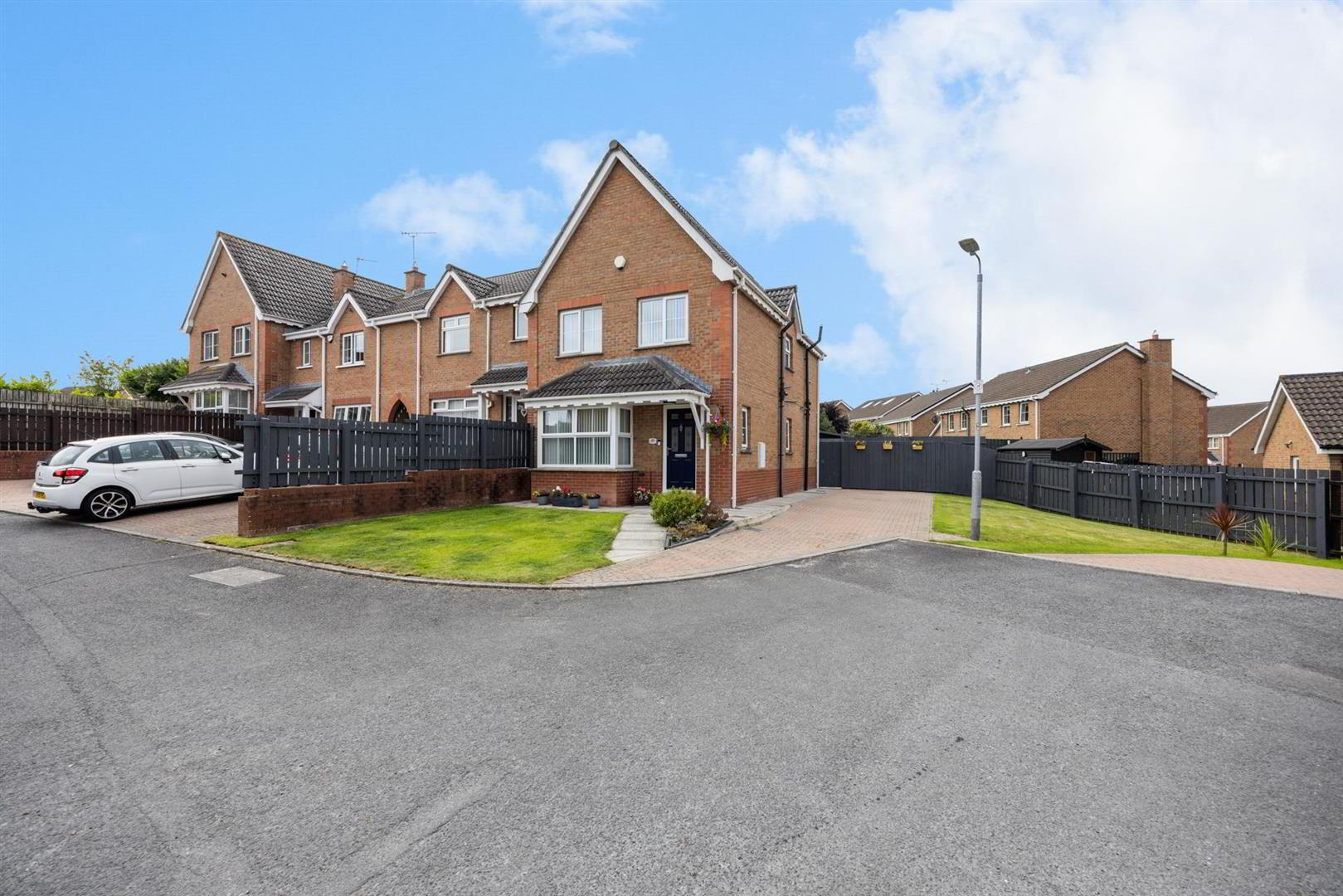 property description image