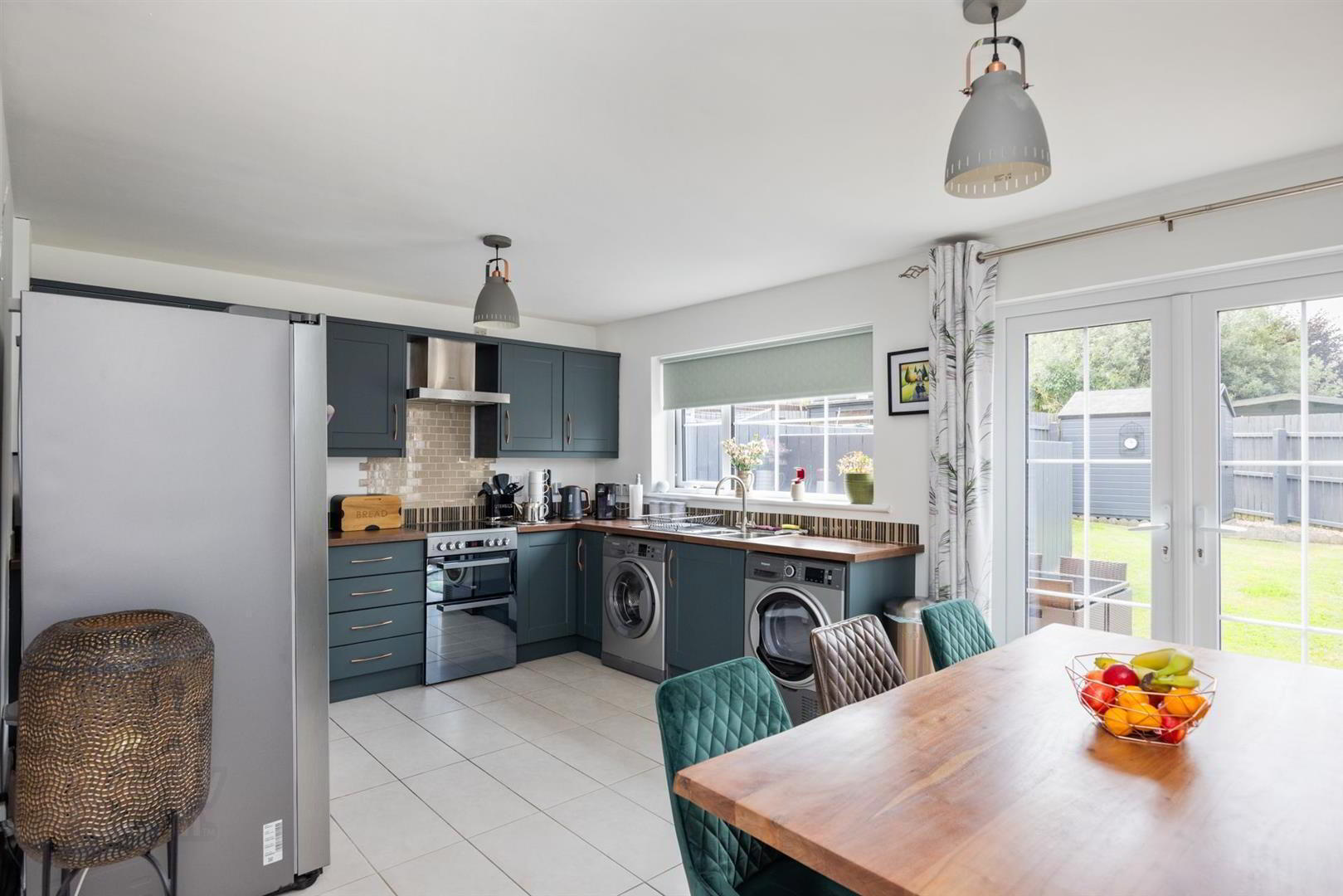 49 Lord Wardens Court 8 of 28