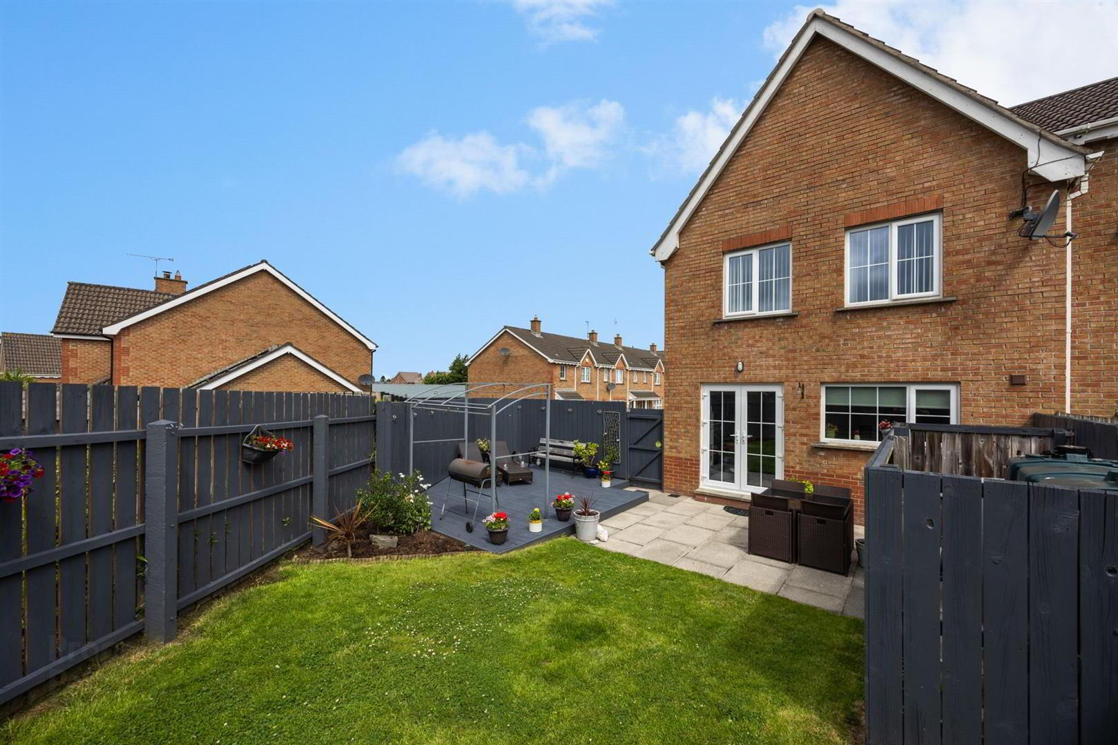 49 Lord Wardens Court 28 of 28