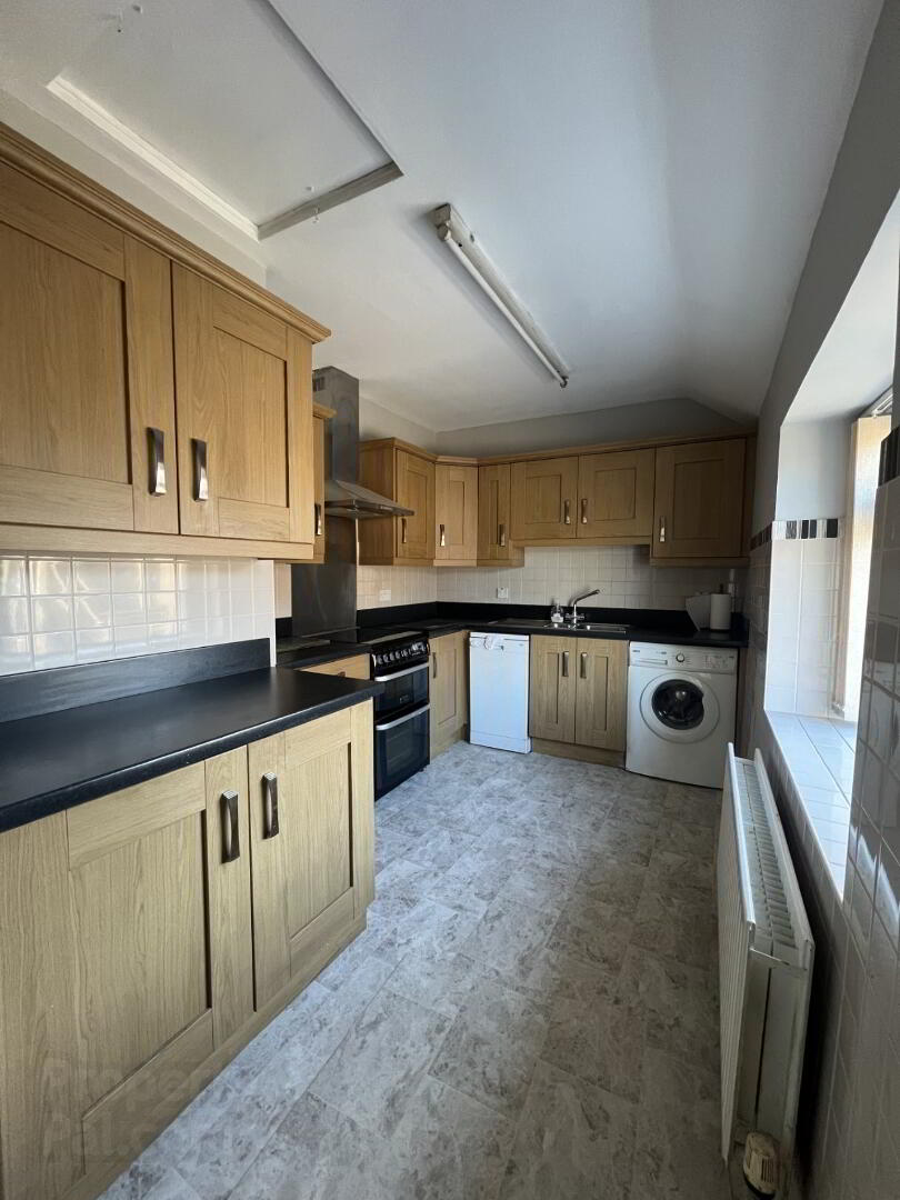 17 Ballynafoy Road 4 of 9