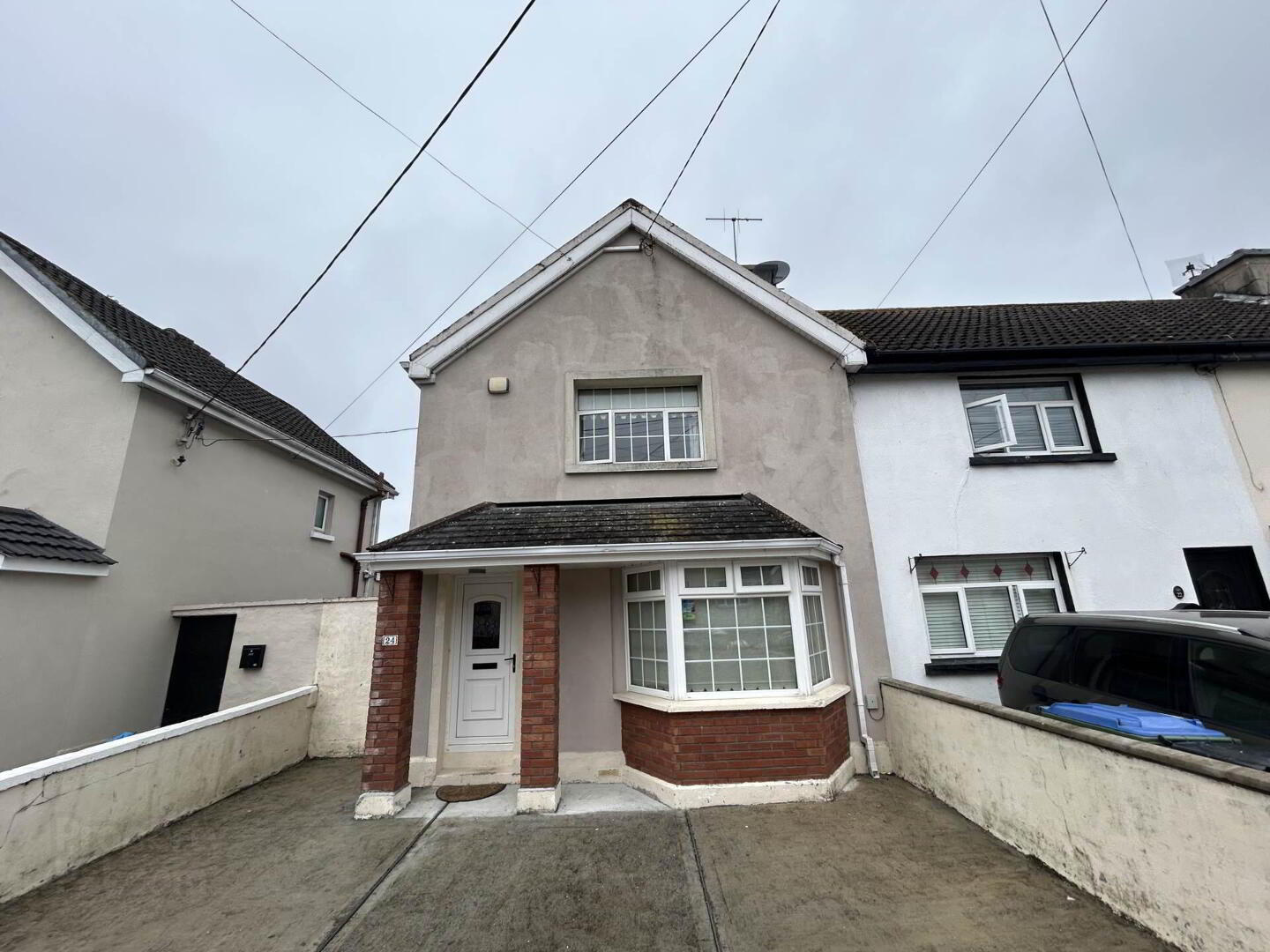 24 Daly Avenue 1 of 9