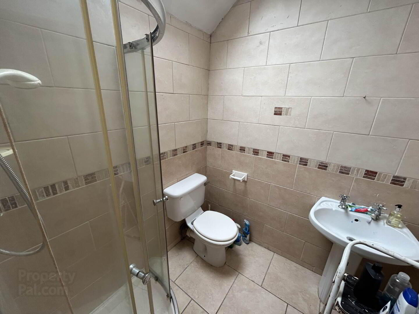 24 Daly Avenue 7 of 9