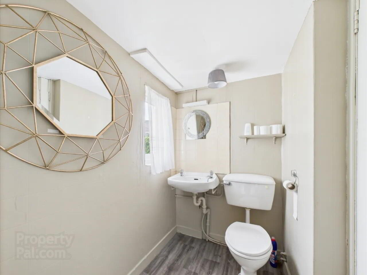 14 Grange Park Avenue 21 of 29
