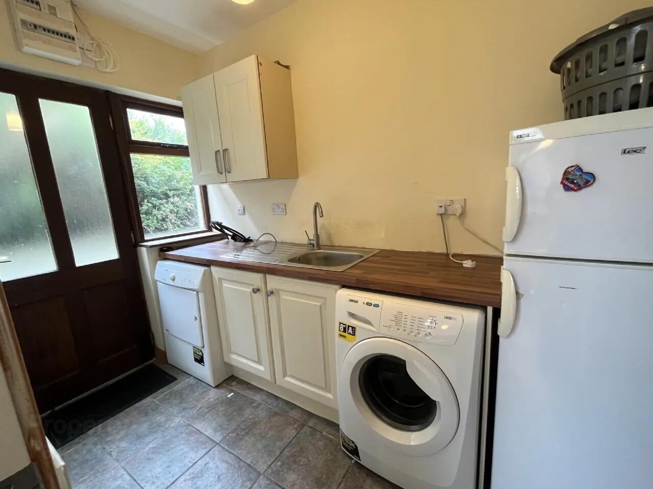 13 Meadow Park 12 of 32