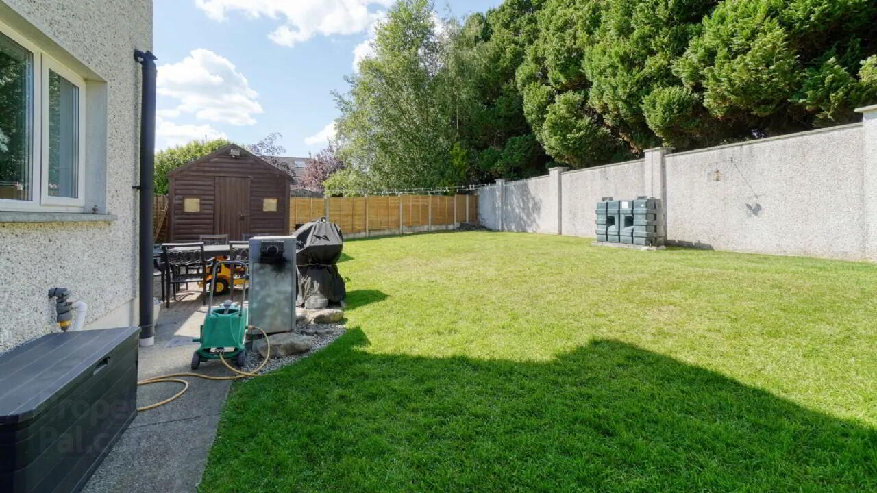 10 Killucan Manor Lawns 16 of 23