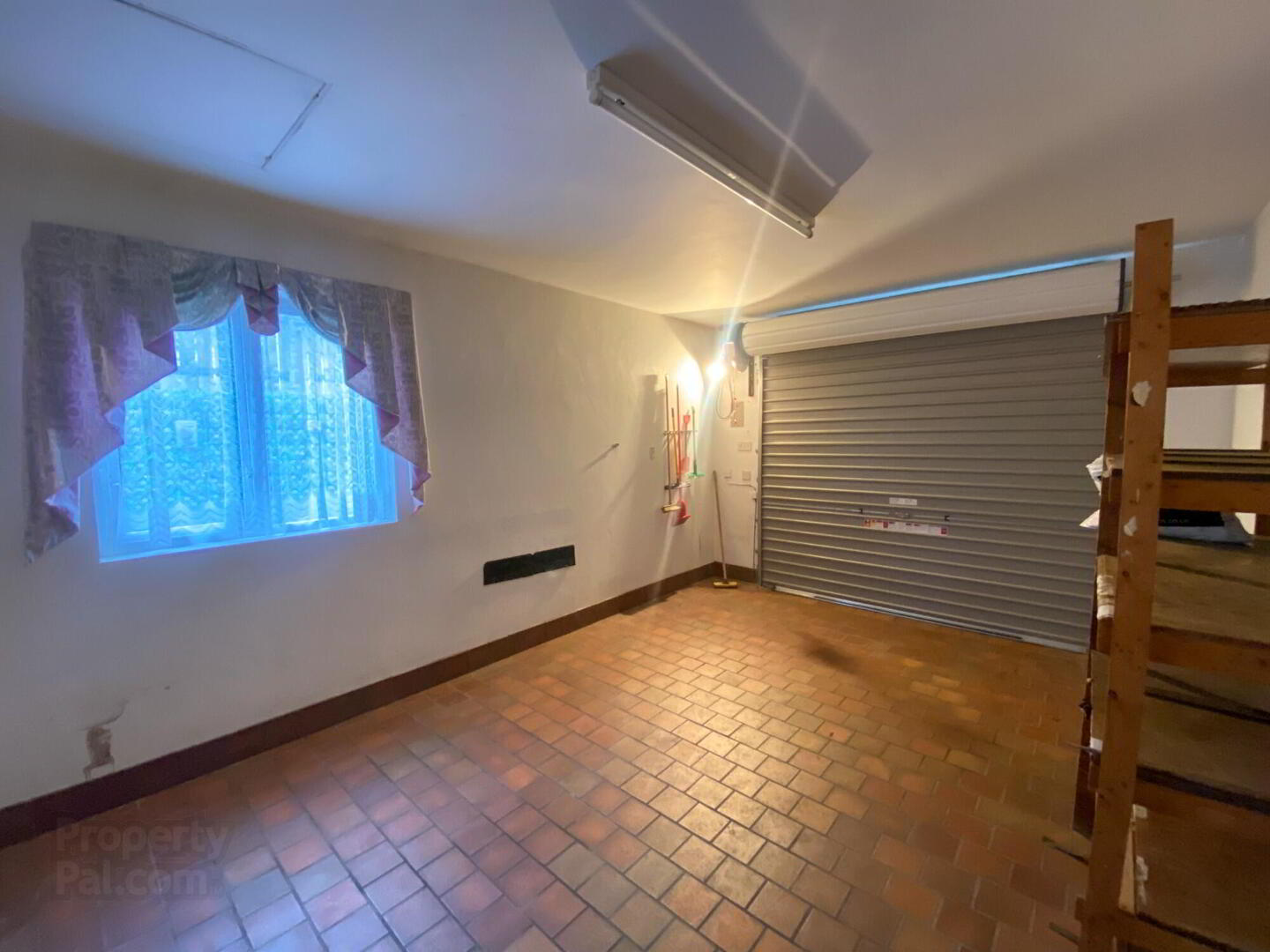 16 Rathlin Avenue 11 of 20