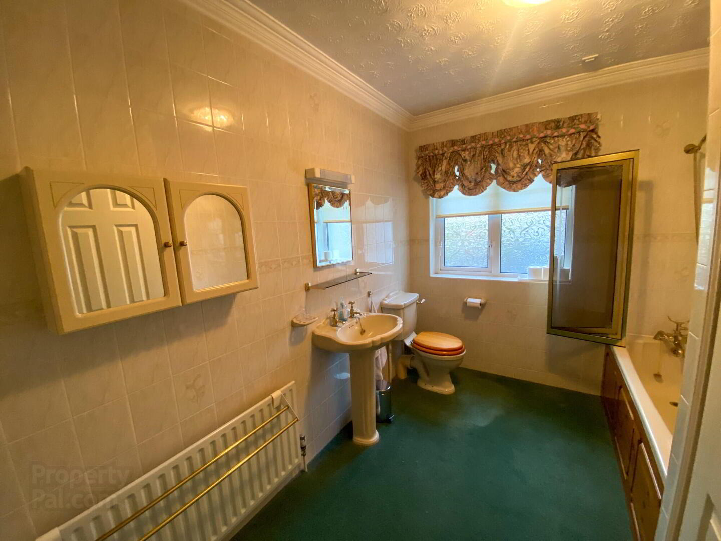 16 Rathlin Avenue 16 of 20