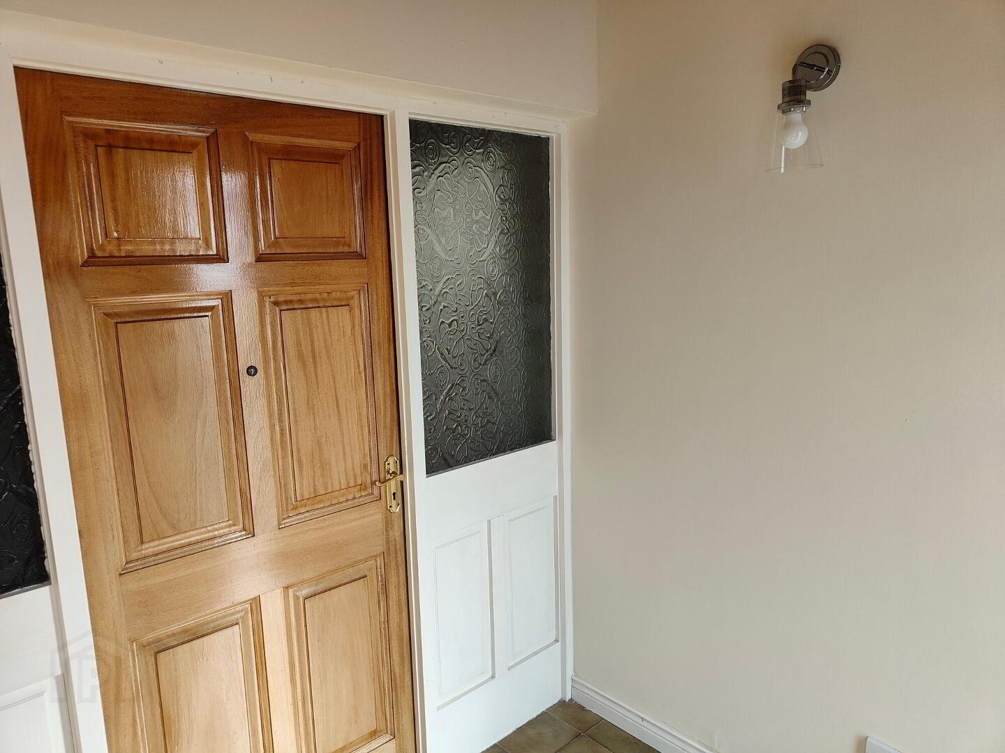 16 Rathlin Avenue 3 of 25