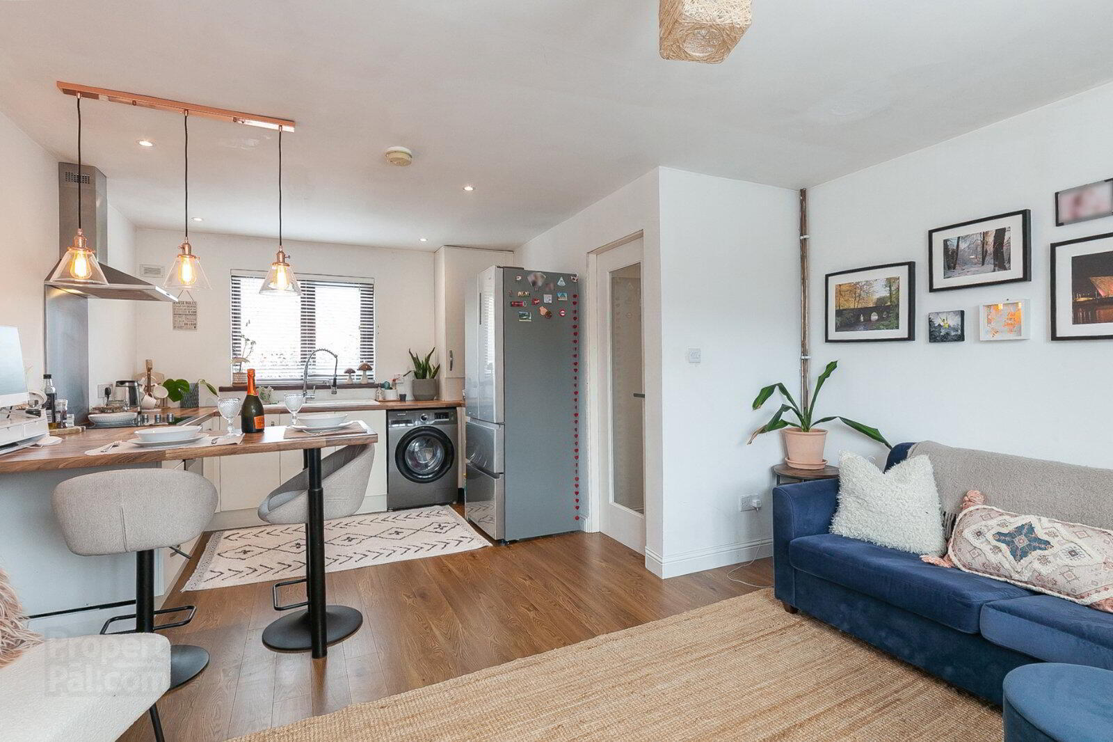 5 Strathearn Mews 8 of 20