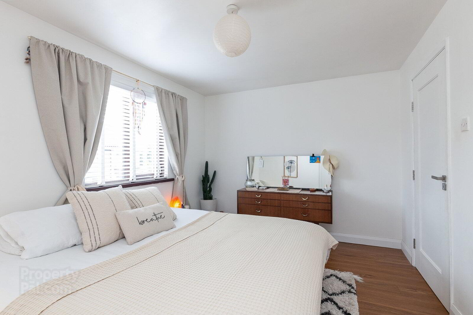 5 Strathearn Mews 16 of 20