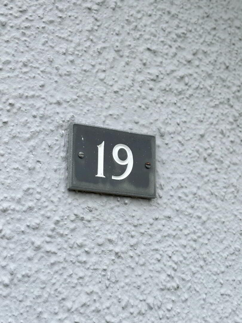 19 The Croft 2 of 27