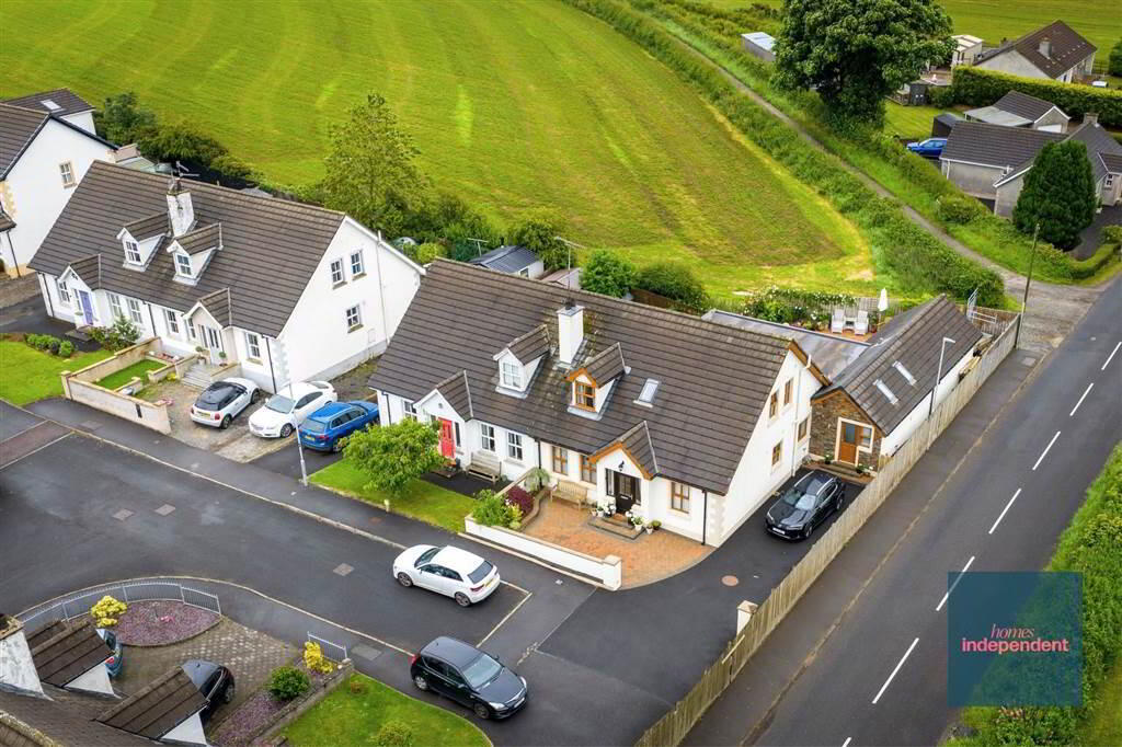 4 Grange Cottages 2 of 38