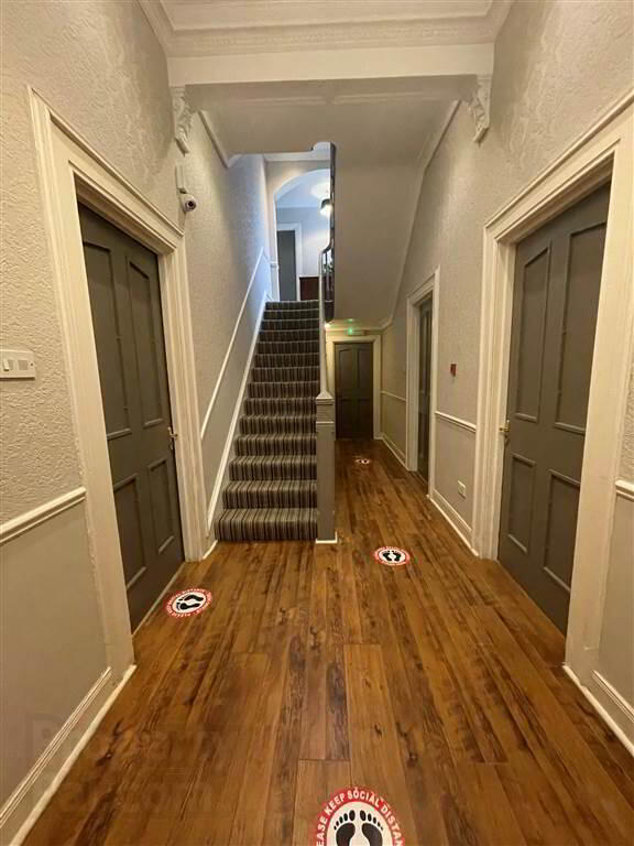 254 Ravenhill Road 2 of 5