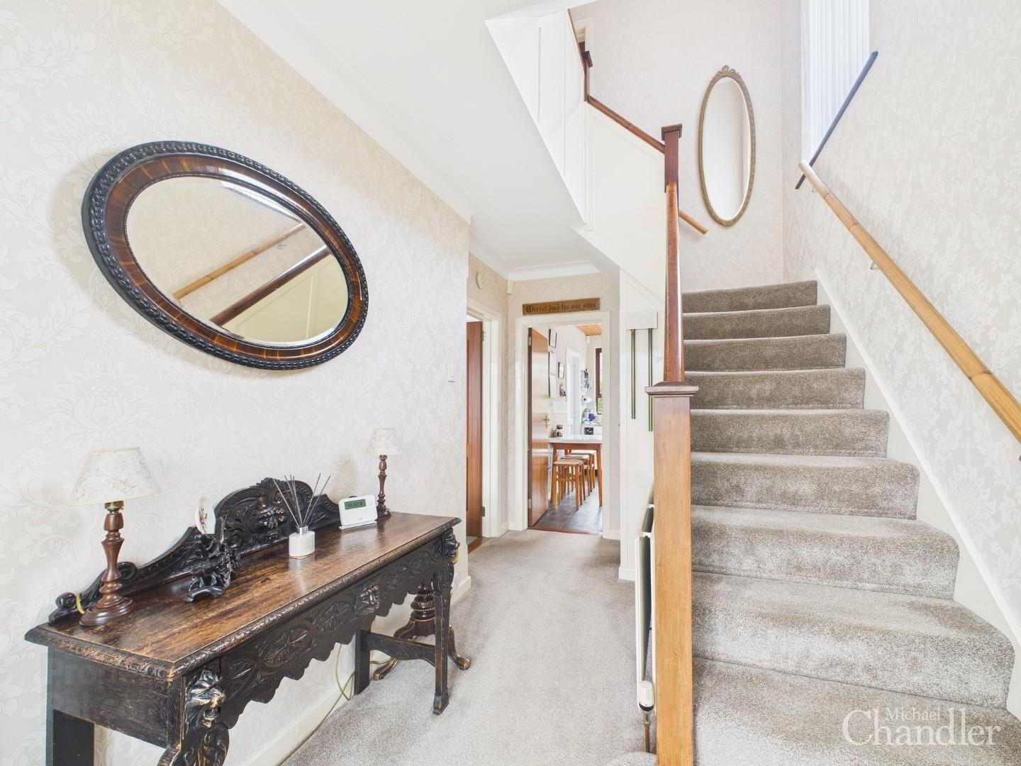 34 Glenholm Avenue 2 of 14