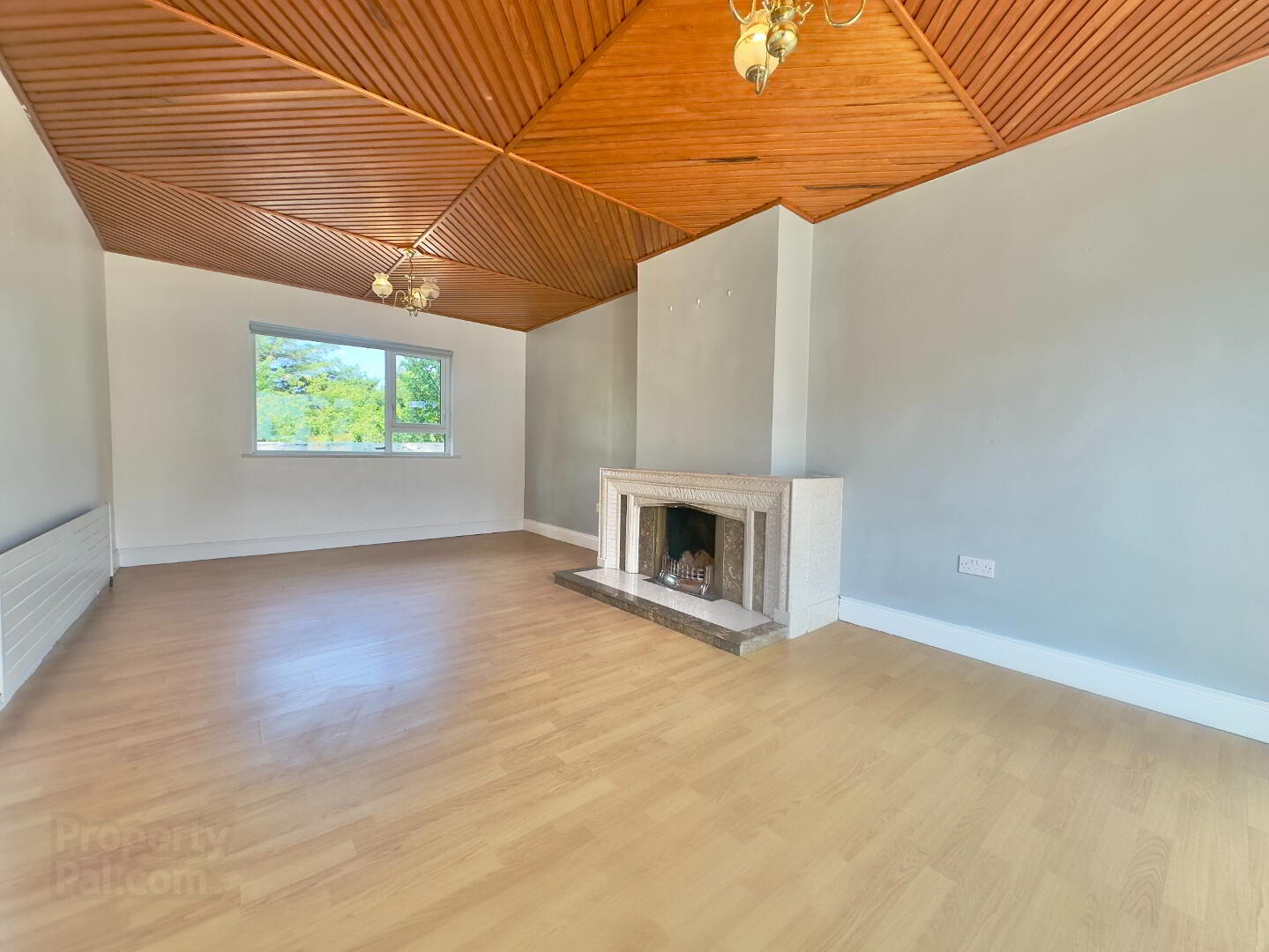Riverside House, Gortahork 6 of 18