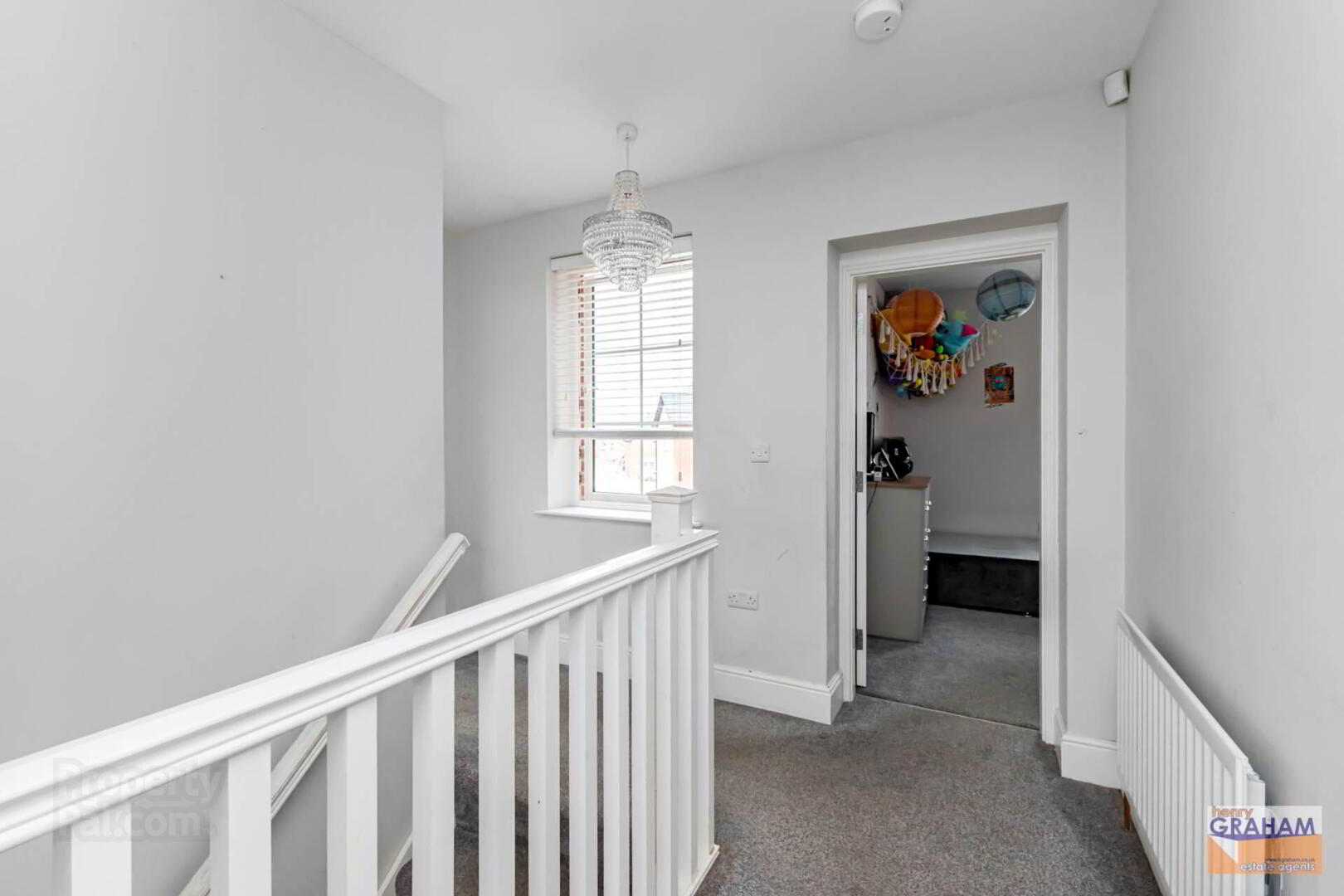 38 Fairfields Glen 19 of 33