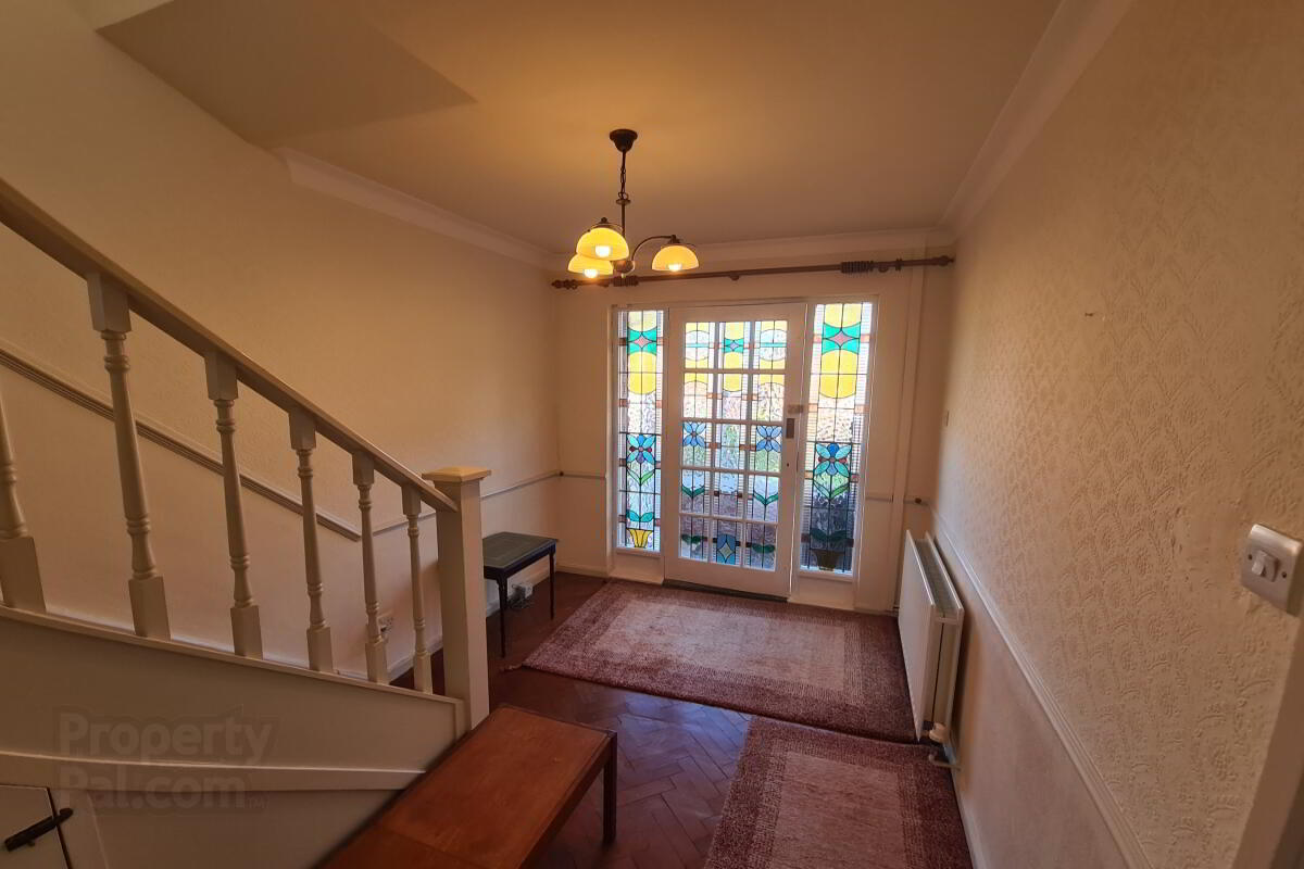 36 Roddens Crescent 2 of 16