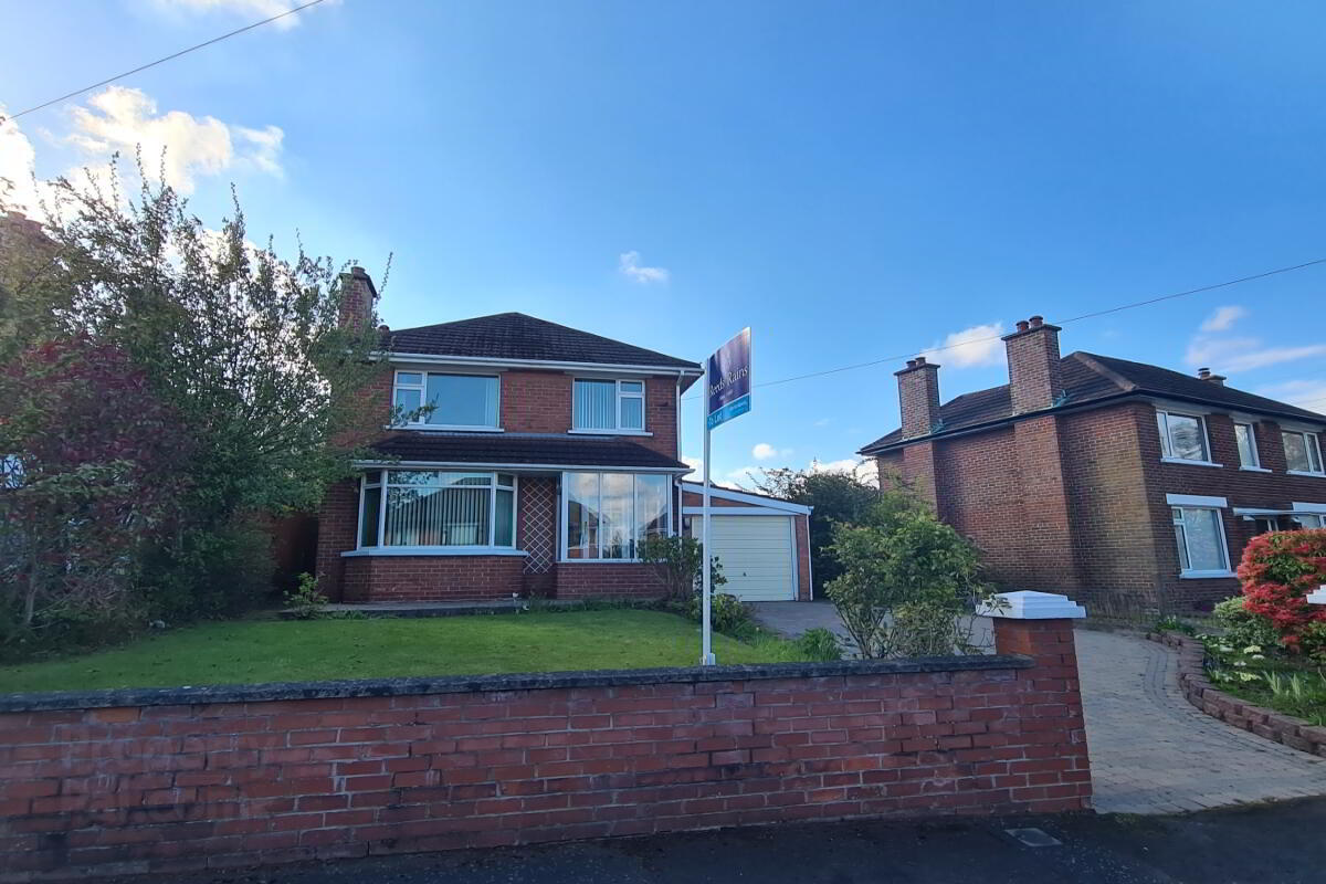 36 Roddens Crescent 1 of 16
