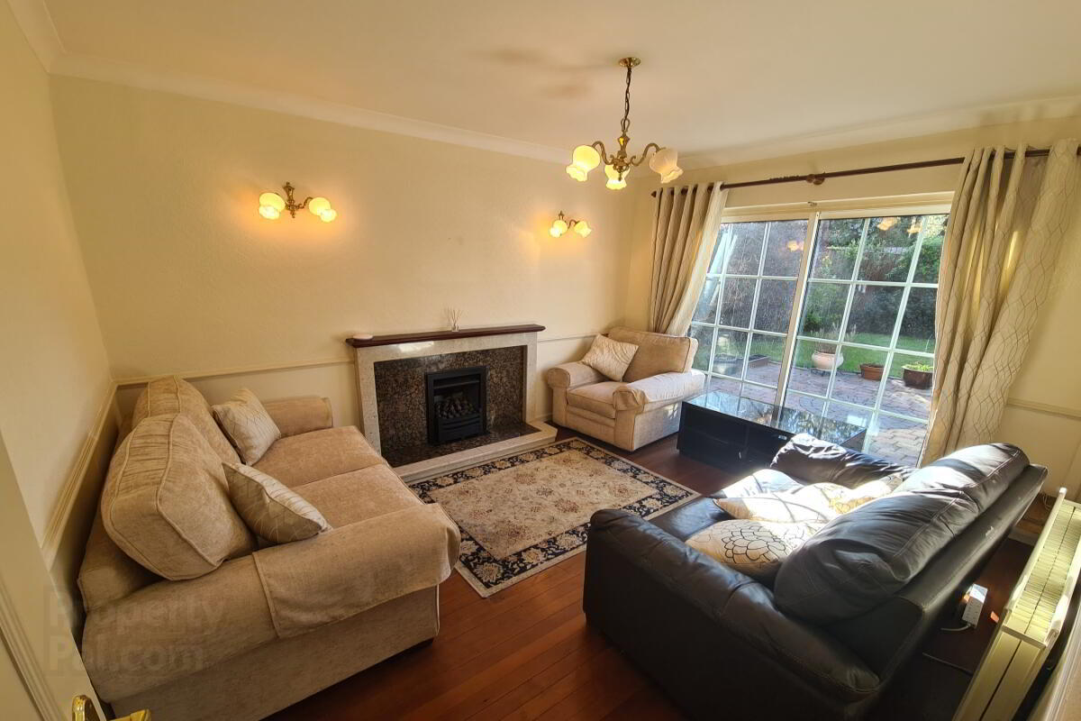 36 Roddens Crescent 4 of 16