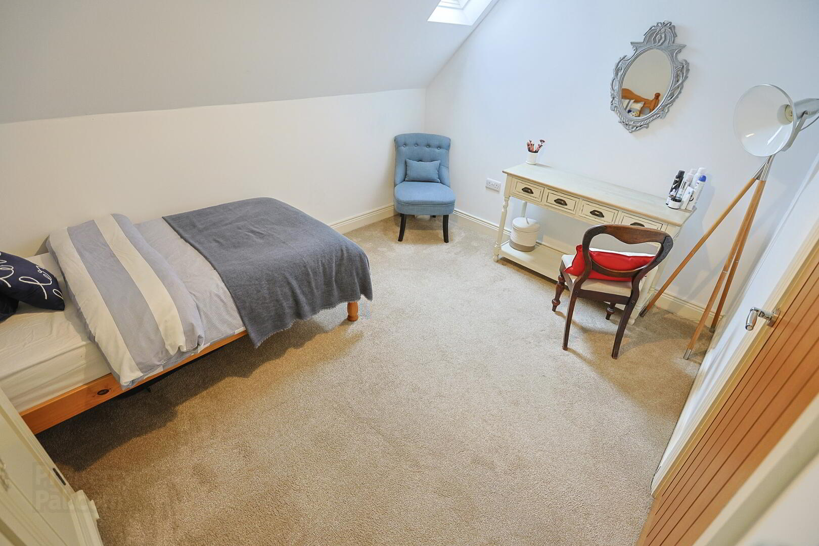 The Old Schoolhouse, 80 Dunkirk Road 89 of 123