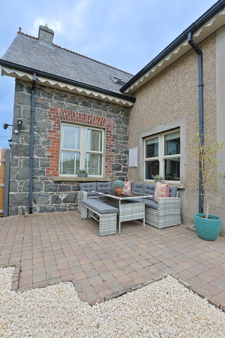 The Old Schoolhouse, 80 Dunkirk Road 107 of 123