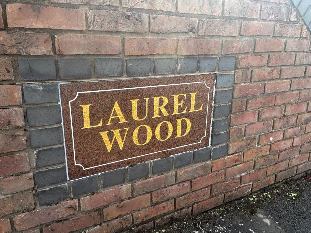 35 Laurel Wood 3 of 21