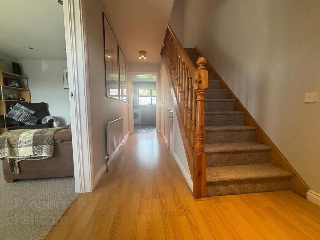 35 Laurel Wood 4 of 21
