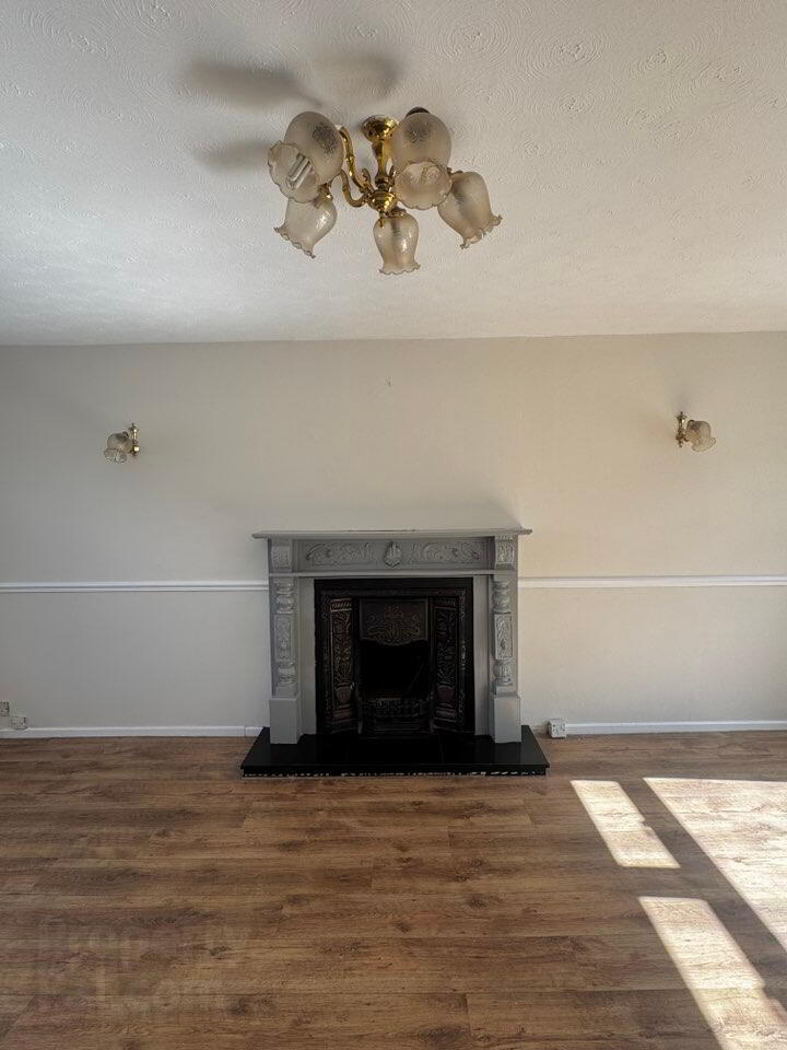 26 Kirk Road 11 of 32