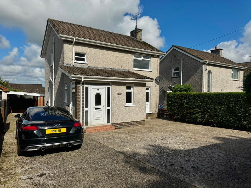26 Kirk Road 2 of 32