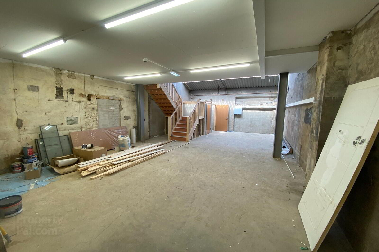 Unit 8, Sanda Road 3 of 4