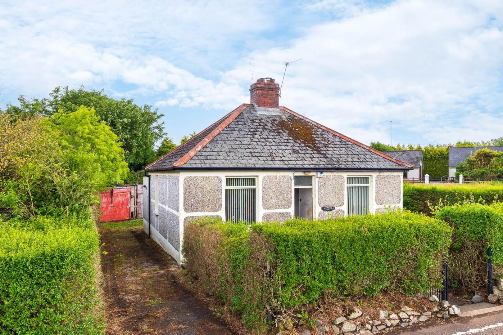 95 Green Road 1 of 34