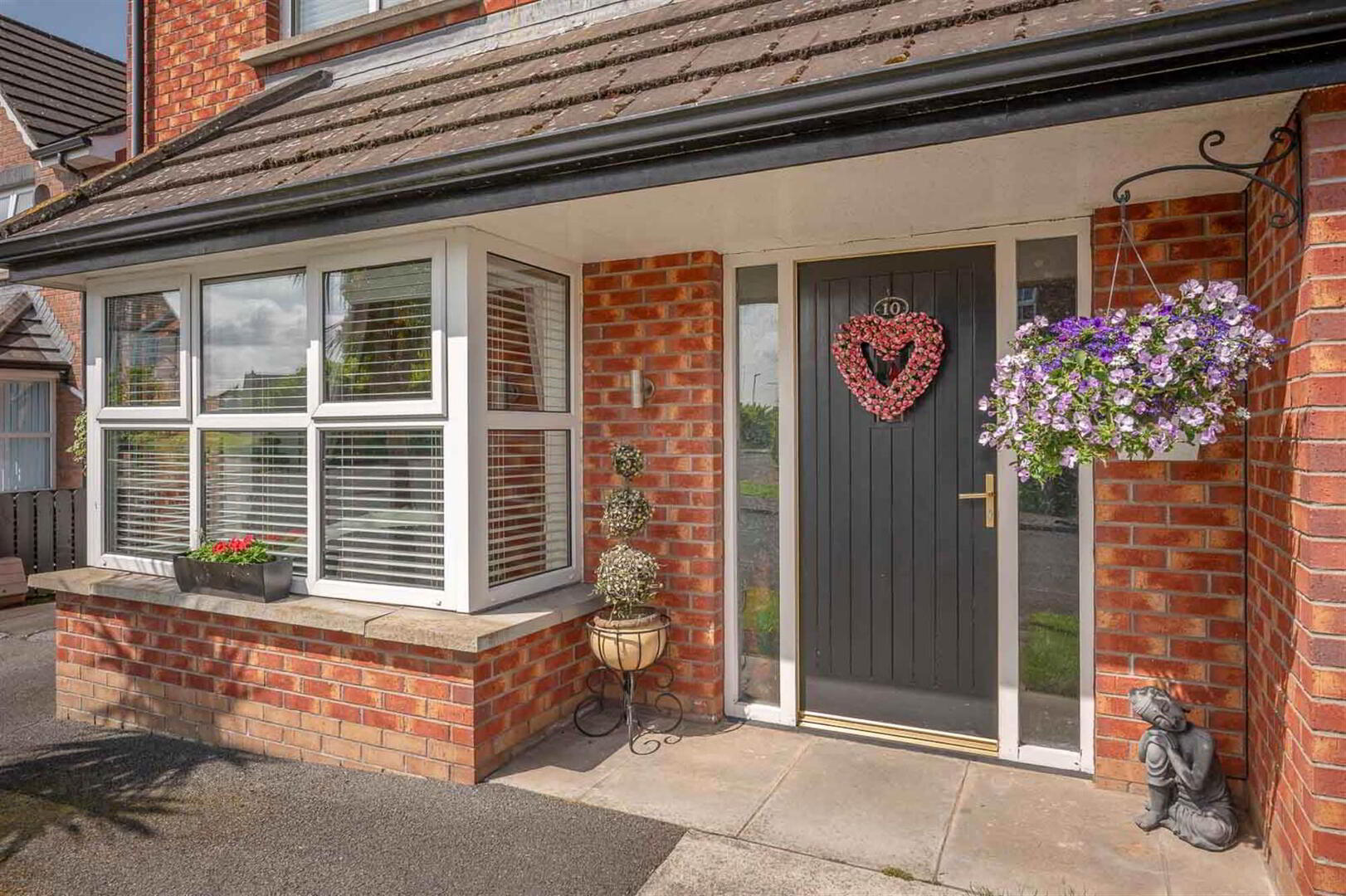 10 Ardvanagh Court 3 of 33