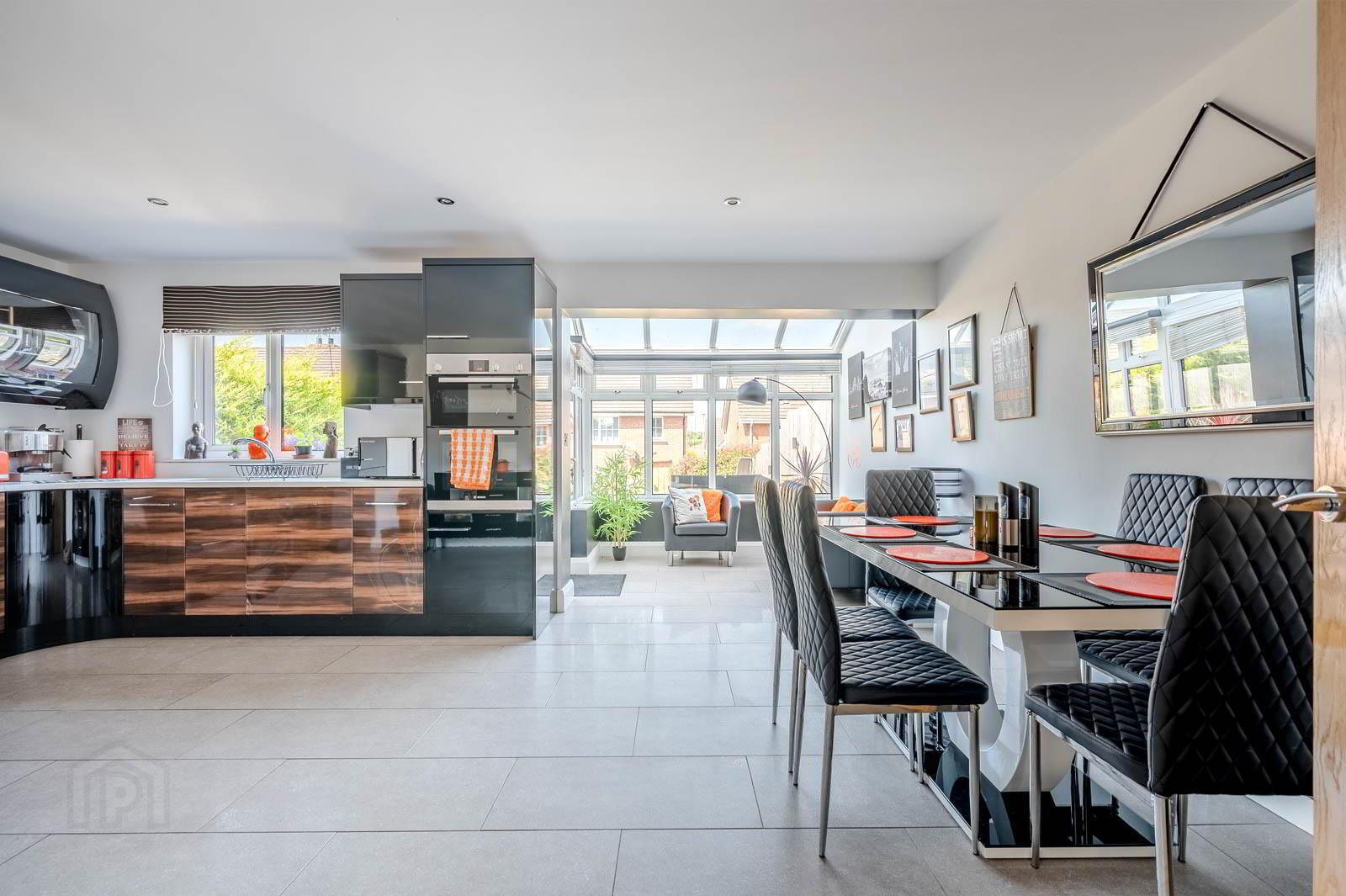 10 Ardvanagh Court 13 of 46