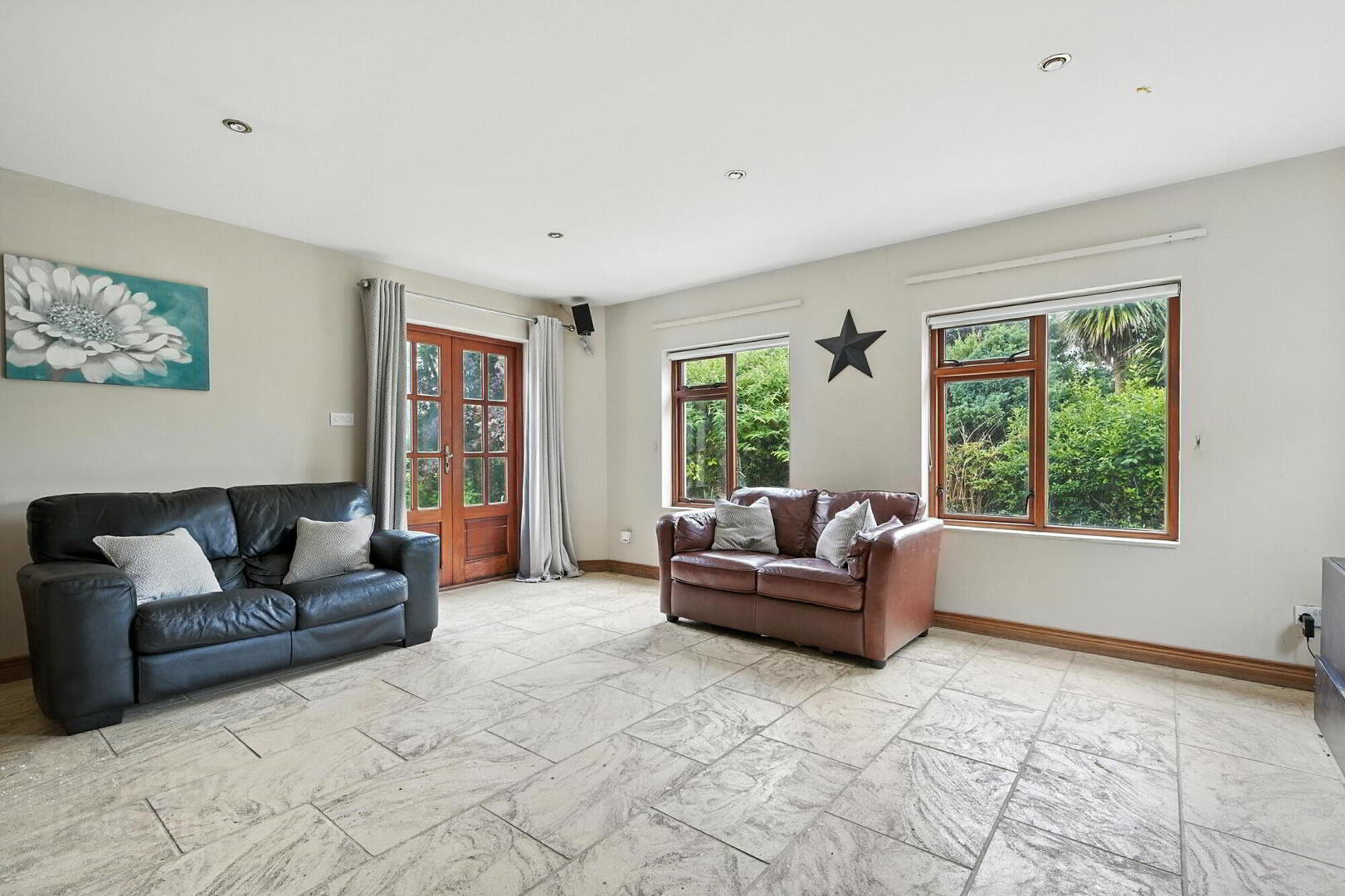 40 Tullywest Road 10 of 34