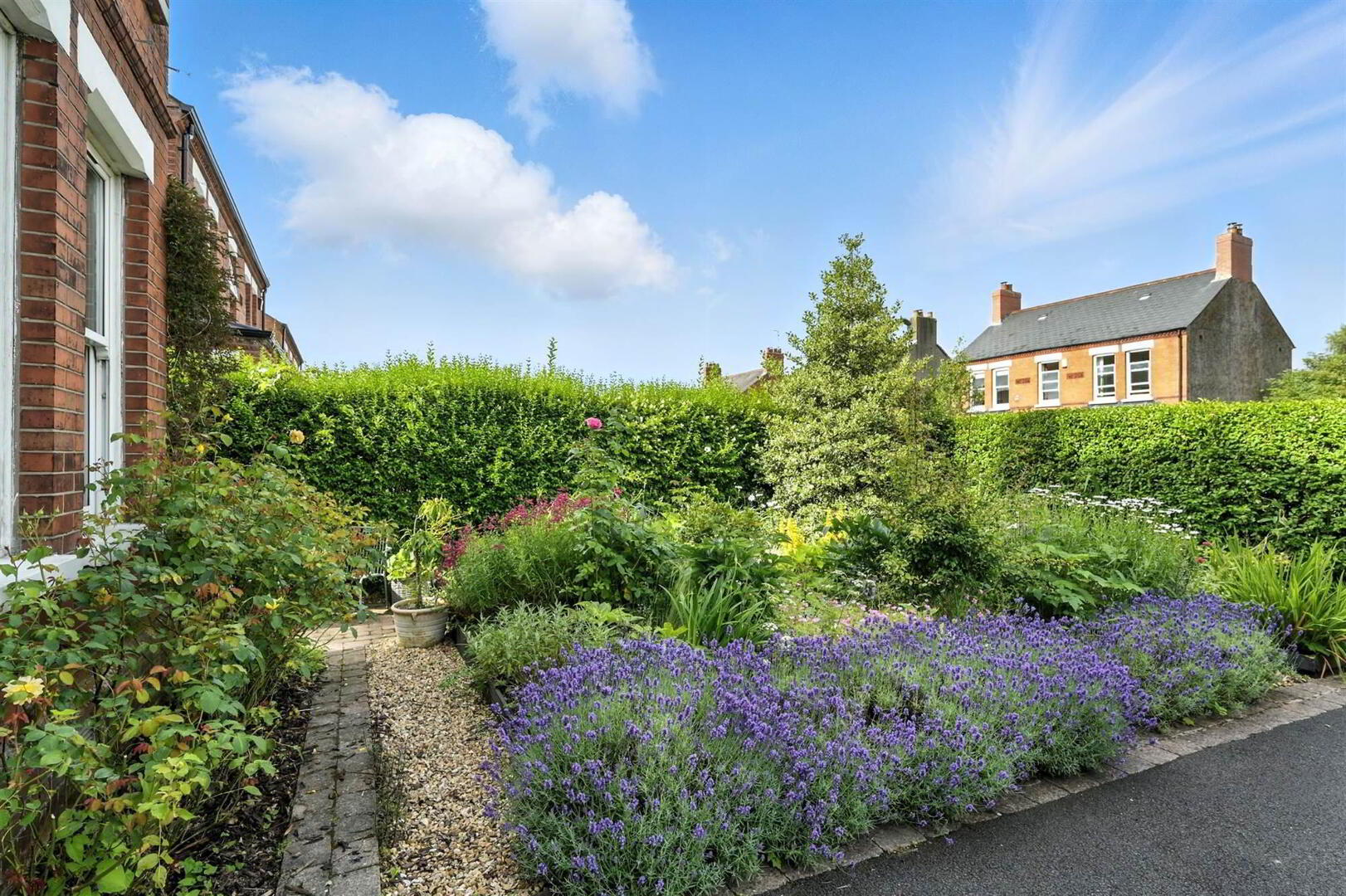 4 Ormiston Gardens 3 of 43