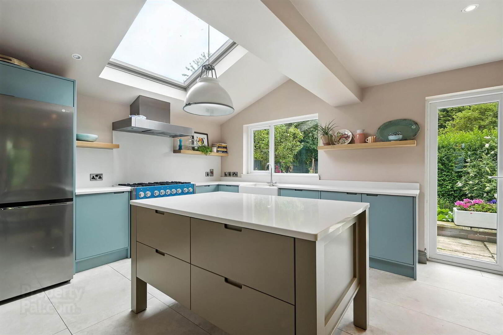 4 Ormiston Gardens 12 of 43