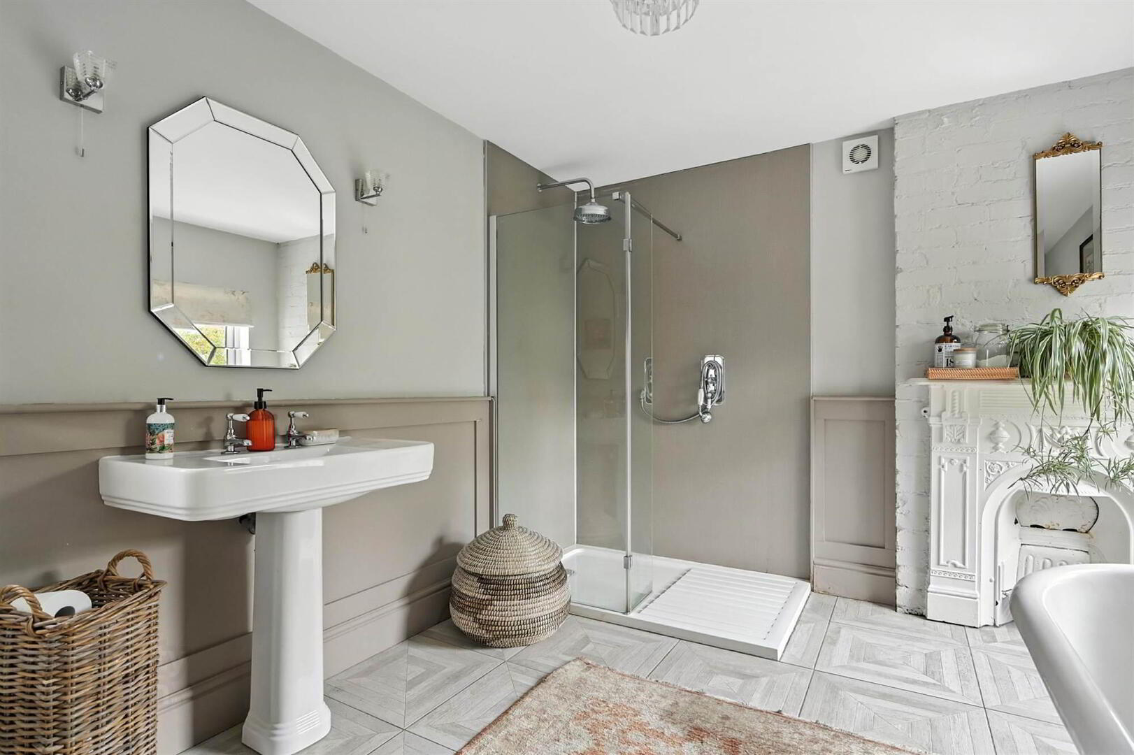 4 Ormiston Gardens 23 of 43