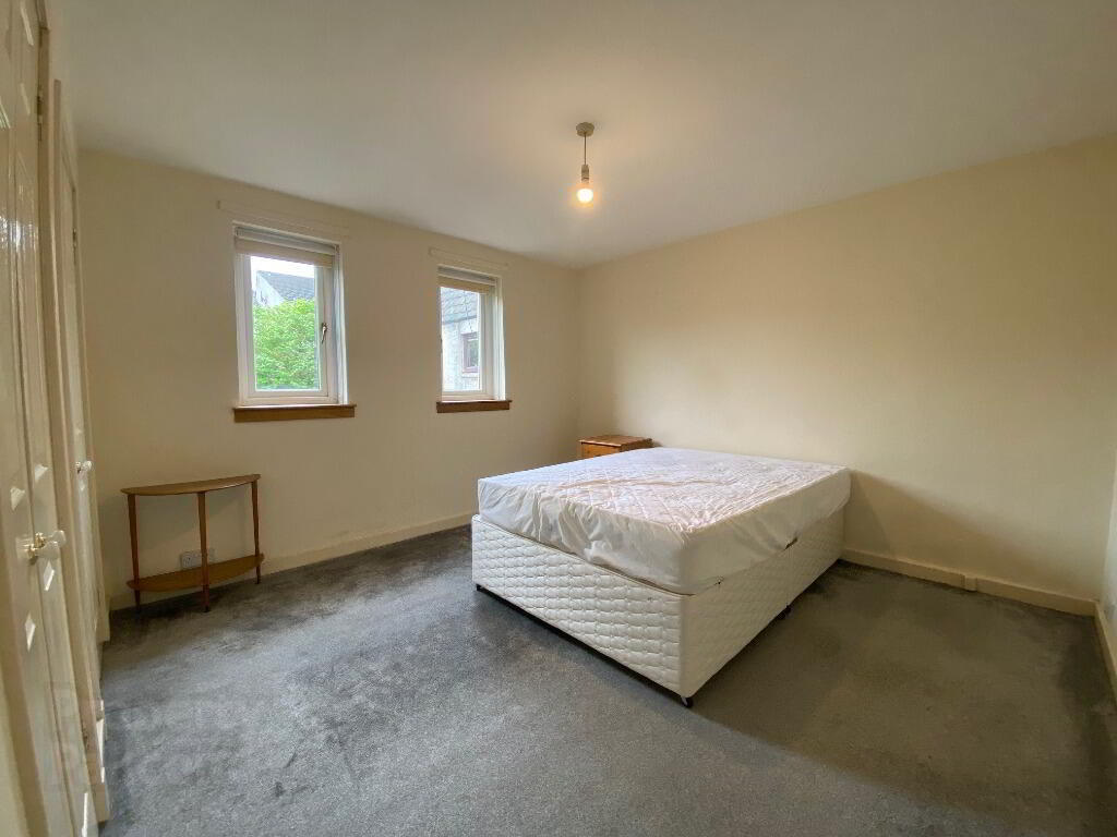 57 Abbeyhill 7 of 12