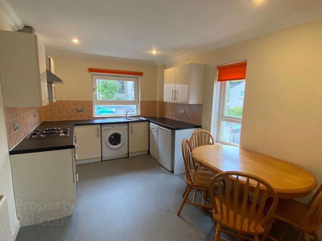 57 Abbeyhill 2 of 12