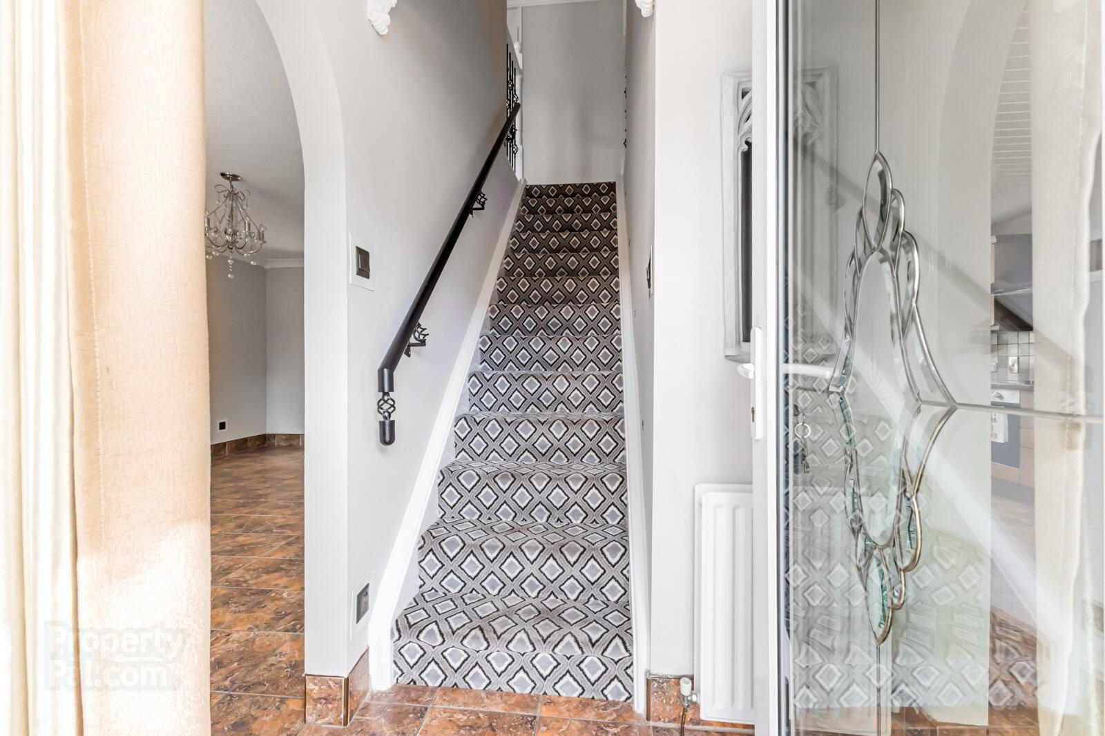 12 Vernon Court 3 of 26
