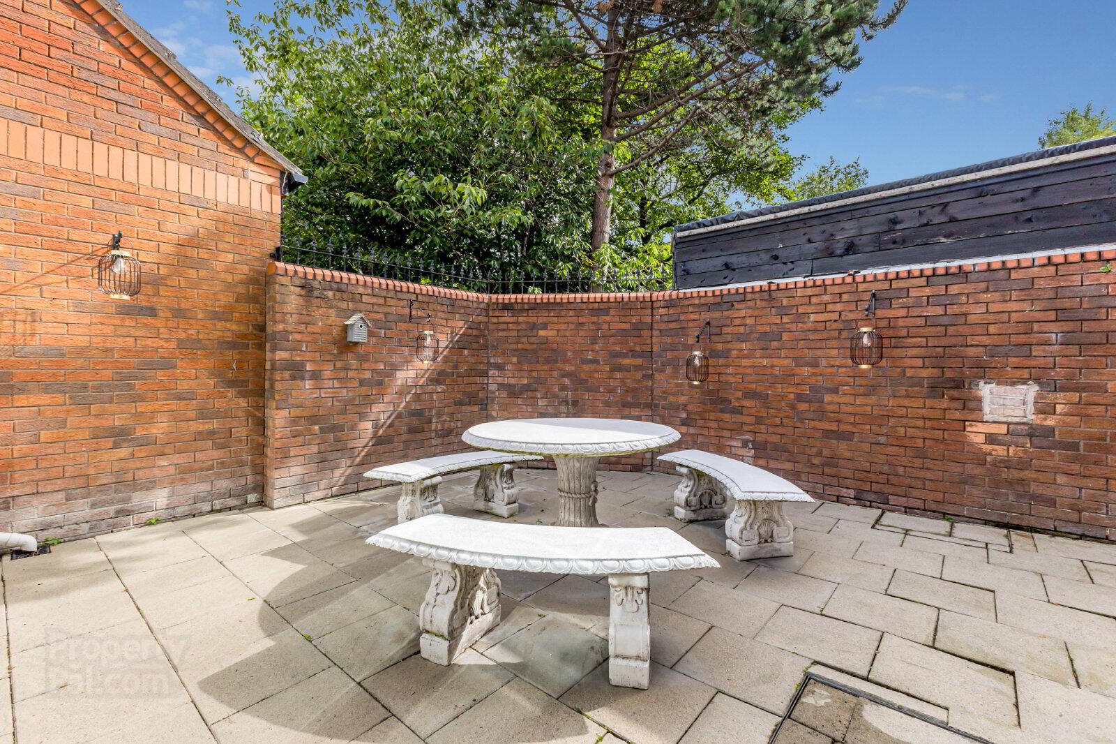 12 Vernon Court 25 of 26