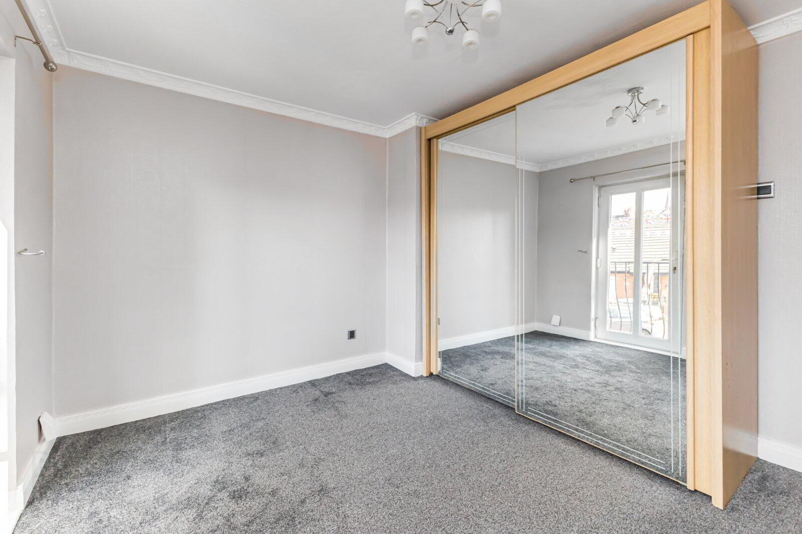 12 Vernon Court 19 of 26